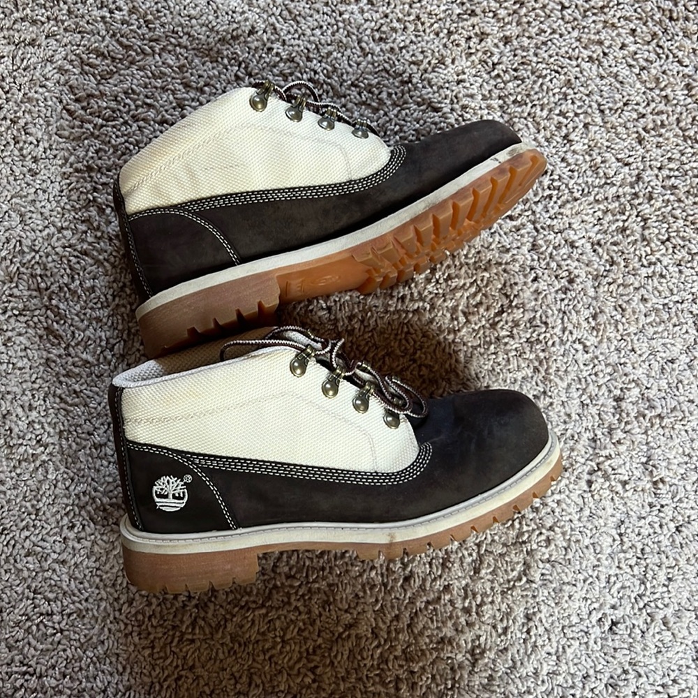 Timberland suede brown boots